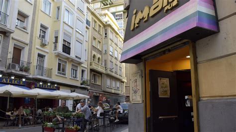 locales gay zaragoza|Zaragoza Gay Bar Guide 2025